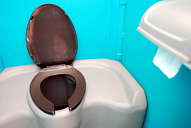 Portable Toilet Options We Offer in Crystal City, TX
